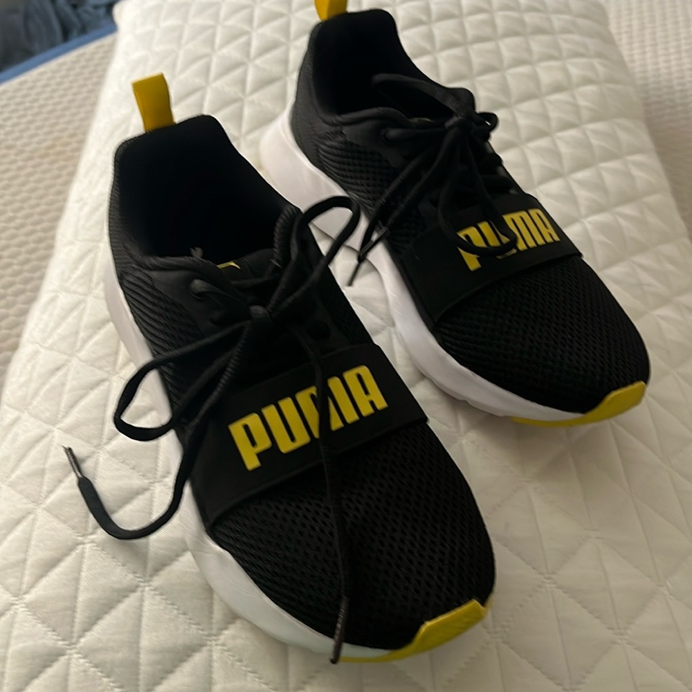 Puma sneaker black yellow and white